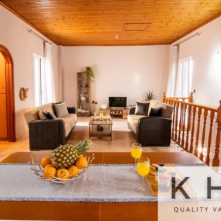 Family & Friends Maisonette In Lixouri! Semesterbostad