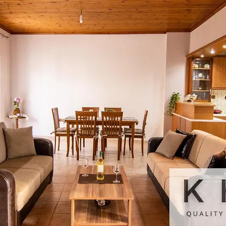 Family & Friends Maisonette In Lixouri! Lixouri