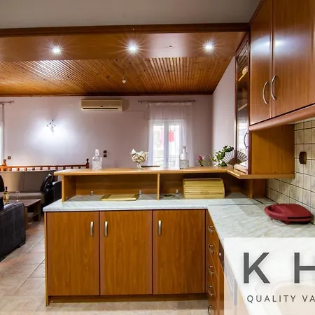 Family & Friends Maisonette In Lixouri! Lixouri