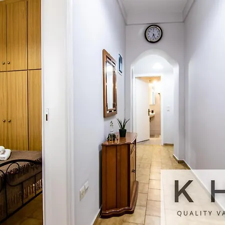 Vakantiehuis Family & Friends Maisonette In Lixouri! *